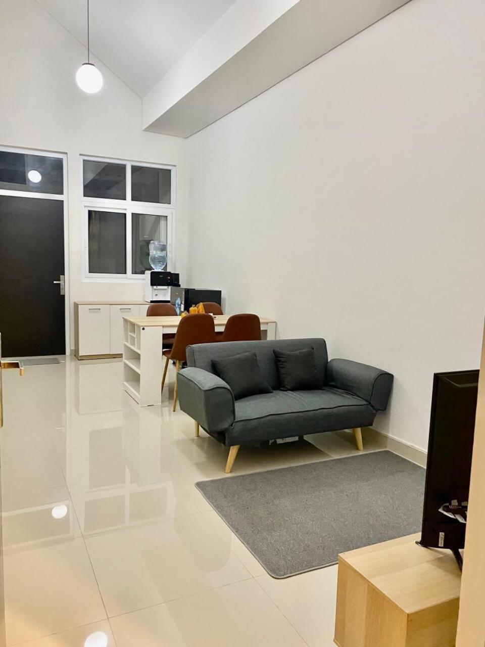 Villa Ku Villa Mu Semarang Exteriör bild